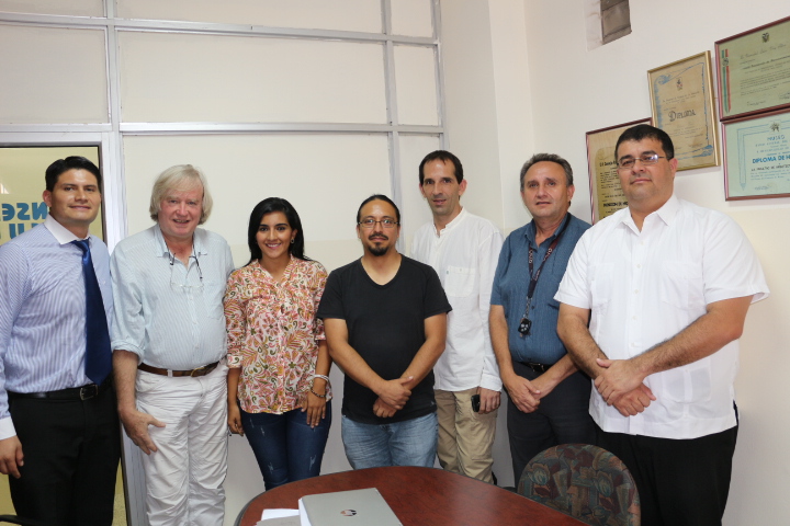ULEAM- UITC: AVANZANDO EN MANTA (ECUADOR)
